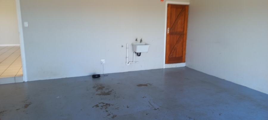 3 Bedroom Property for Sale in Gonubie Eastern Cape